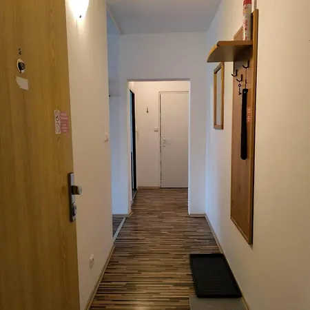 Διαμέρισμα Center 5 Beds *