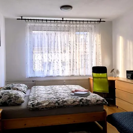 Διαμέρισμα Center 5 Beds